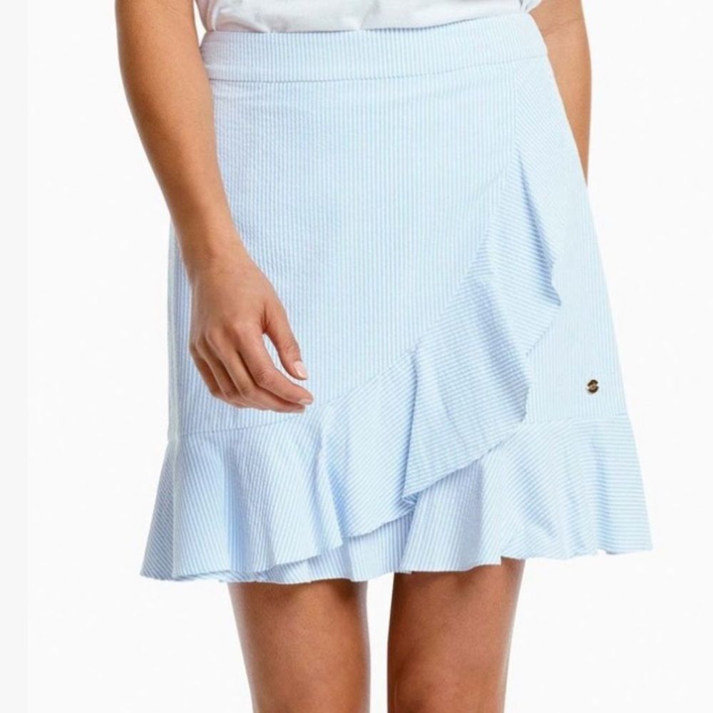 3/$20*when bundled* NWT Southern Tide Blue Seersucker Skirt Size 8